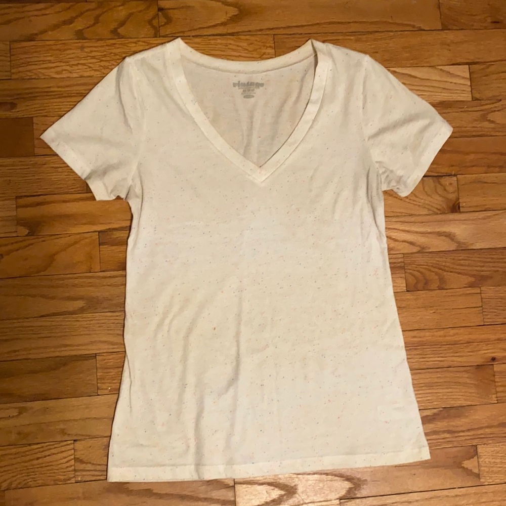 V-neck T-shirt